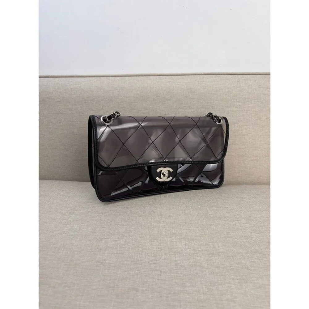 CHANEL Black Patent Leather Classic Flap Medium SHW